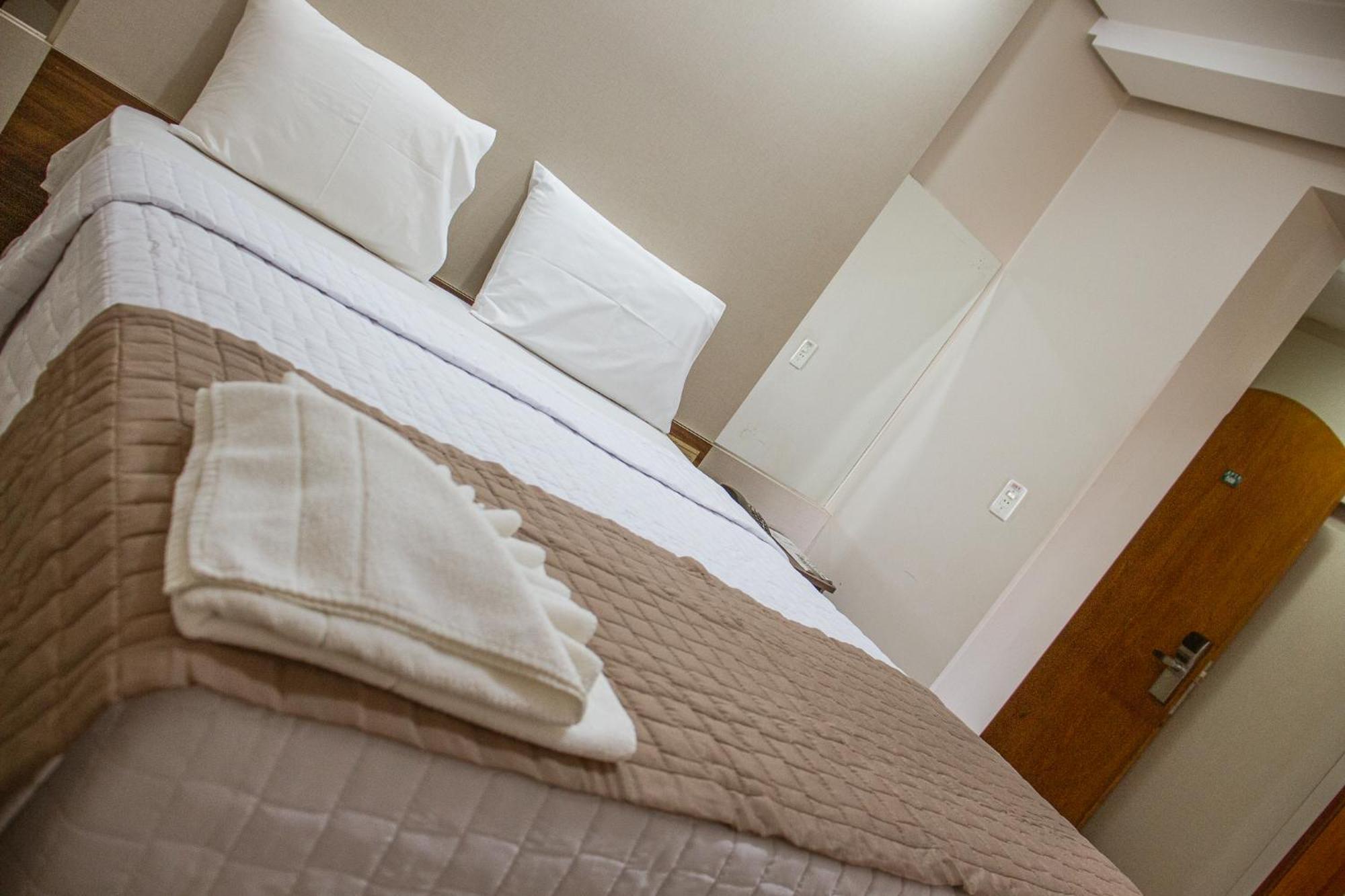 Hotel Piloes Palace Mineiros